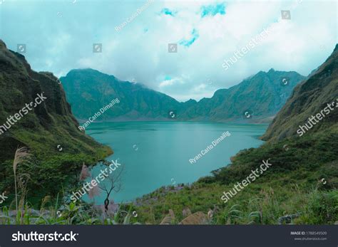 540+ Mt Pinatubo Stock Photos, Pictures & Royalty.